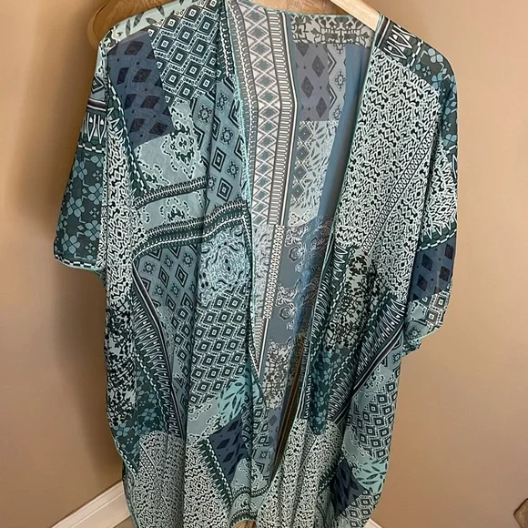 Bohemian Teal/Blue Lightweight Kimono Angel Sleeves With Slide Slits ONE SIZE - Picture 3 of 9